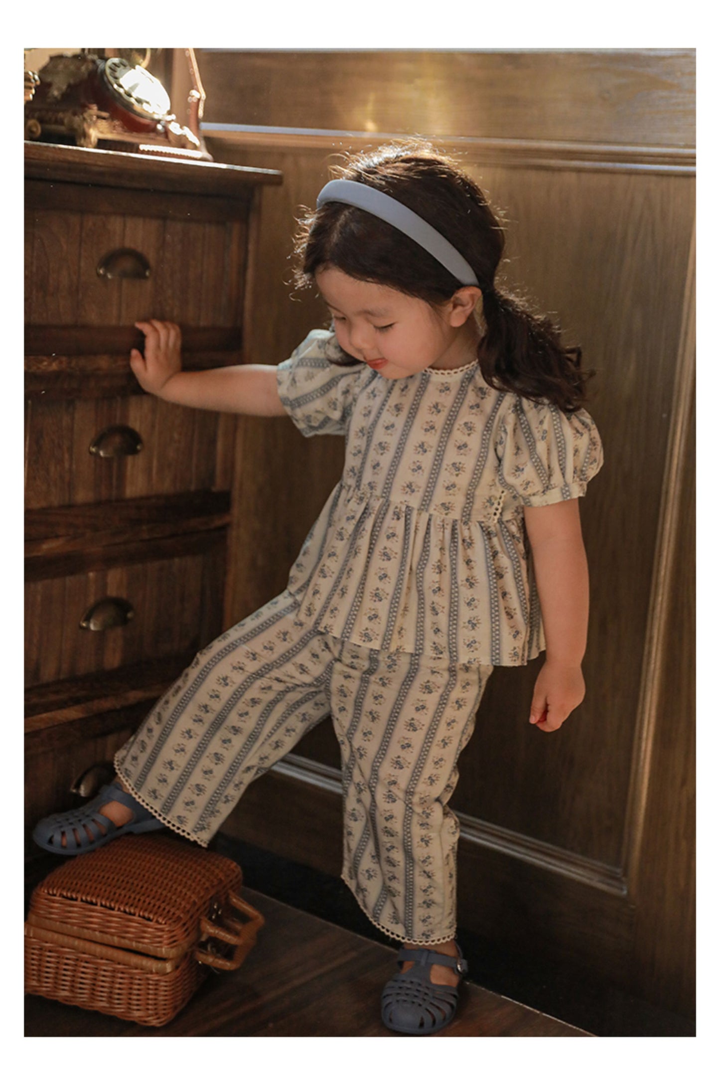 Angelic Girl separate-suit